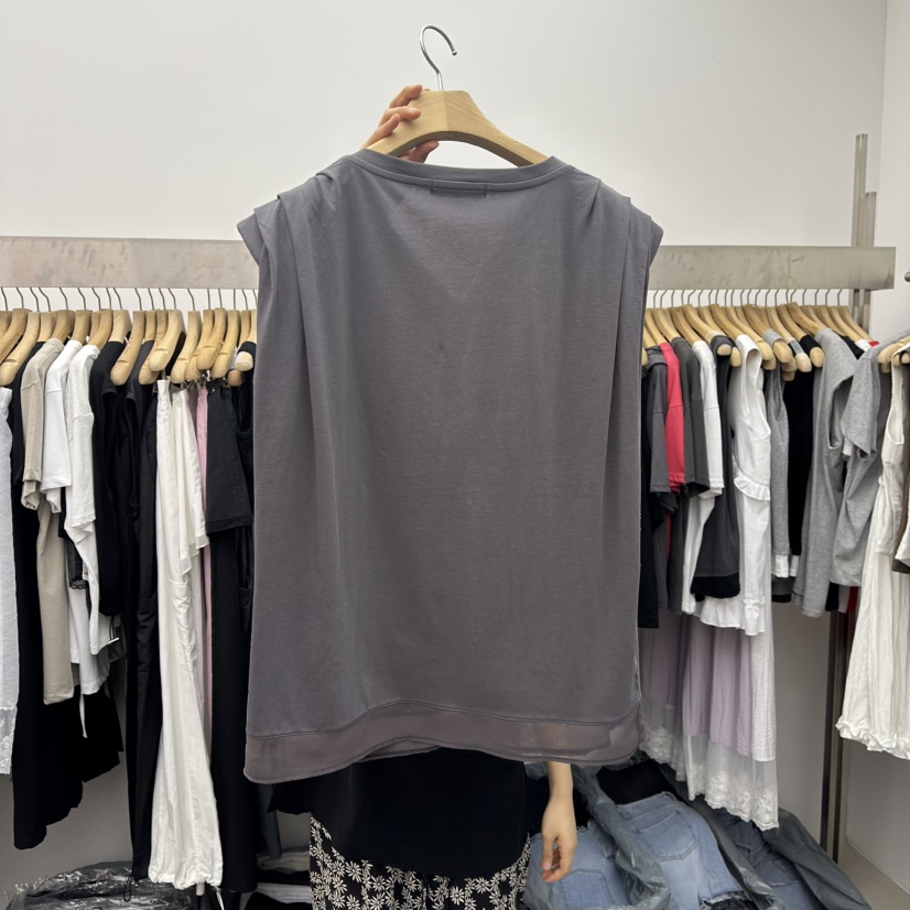 服裝批發(fā)的核心策略與市場趨勢分析